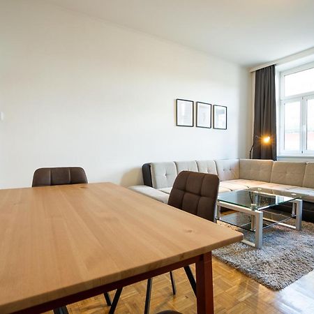 Two Bedrooms Family Nice Apartment فيينا المظهر الخارجي الصورة